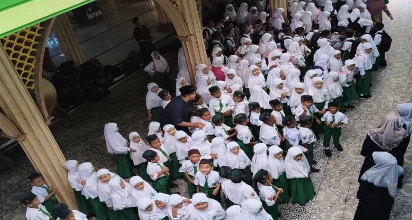 Pembukaan MATSAMA MI Darul Muttaqin Tahun Ajaran 2025–2026 Berjalan Lancar dan Penuh Semangat
