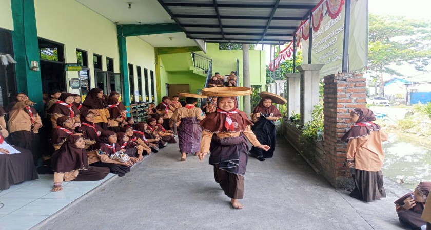 Semarak Kemerdekaan MI Darul Muttaqin: Meriahkan 17 Agustus 2025 dengan Lomba Day 1