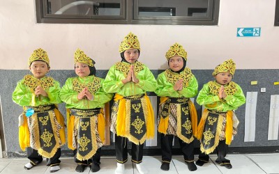Lima Peserta Didik Inklusi Sukses Tampil Memukau di Lomba Tari Kreasi Tradisional Dalam Rangka Memperingati HDI 2025
