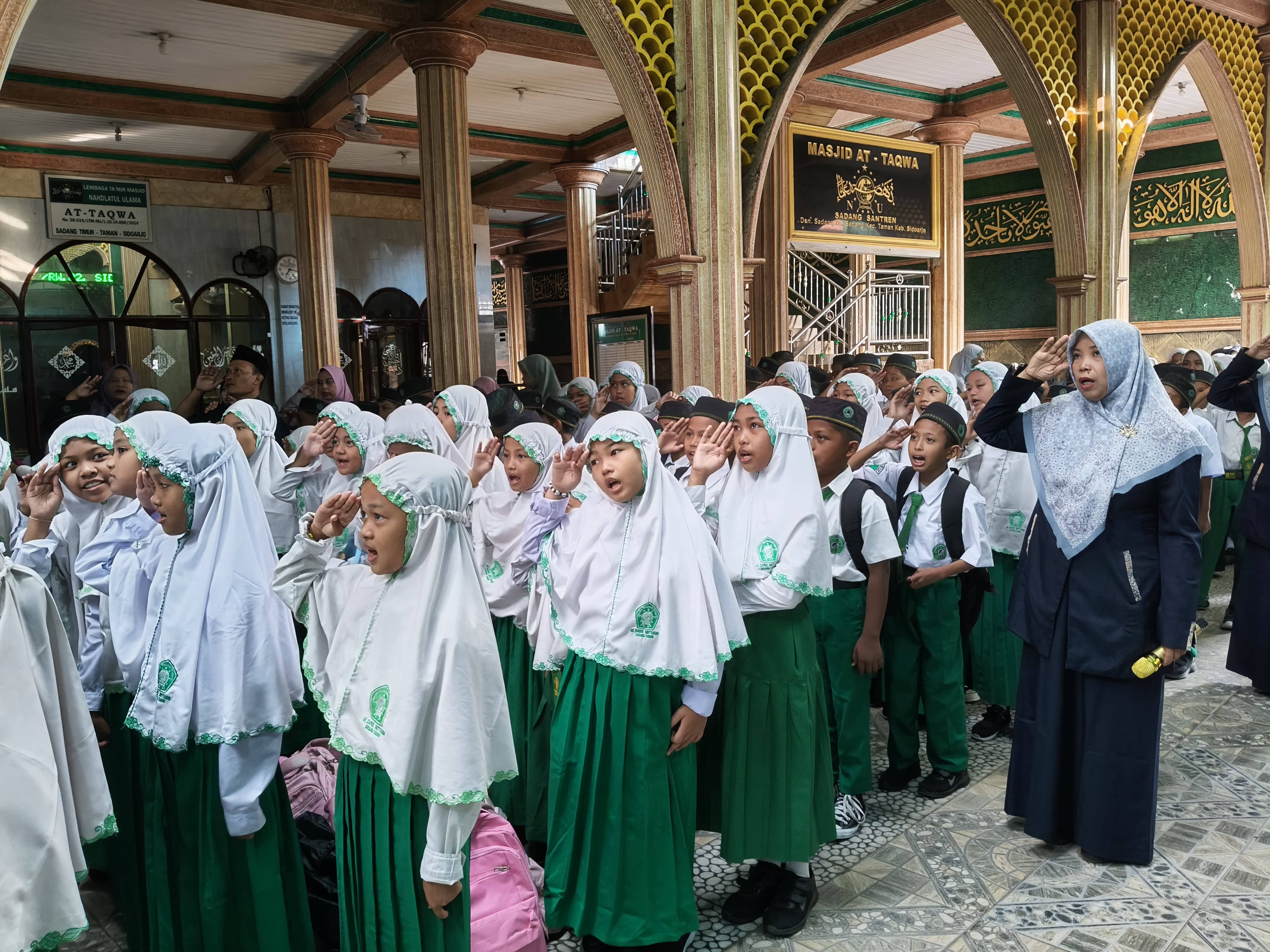 Pembukaan MATSAMA MI Darul Muttaqin Tahun Ajaran 2025–2026 Berjalan Lancar dan Penuh Semangat