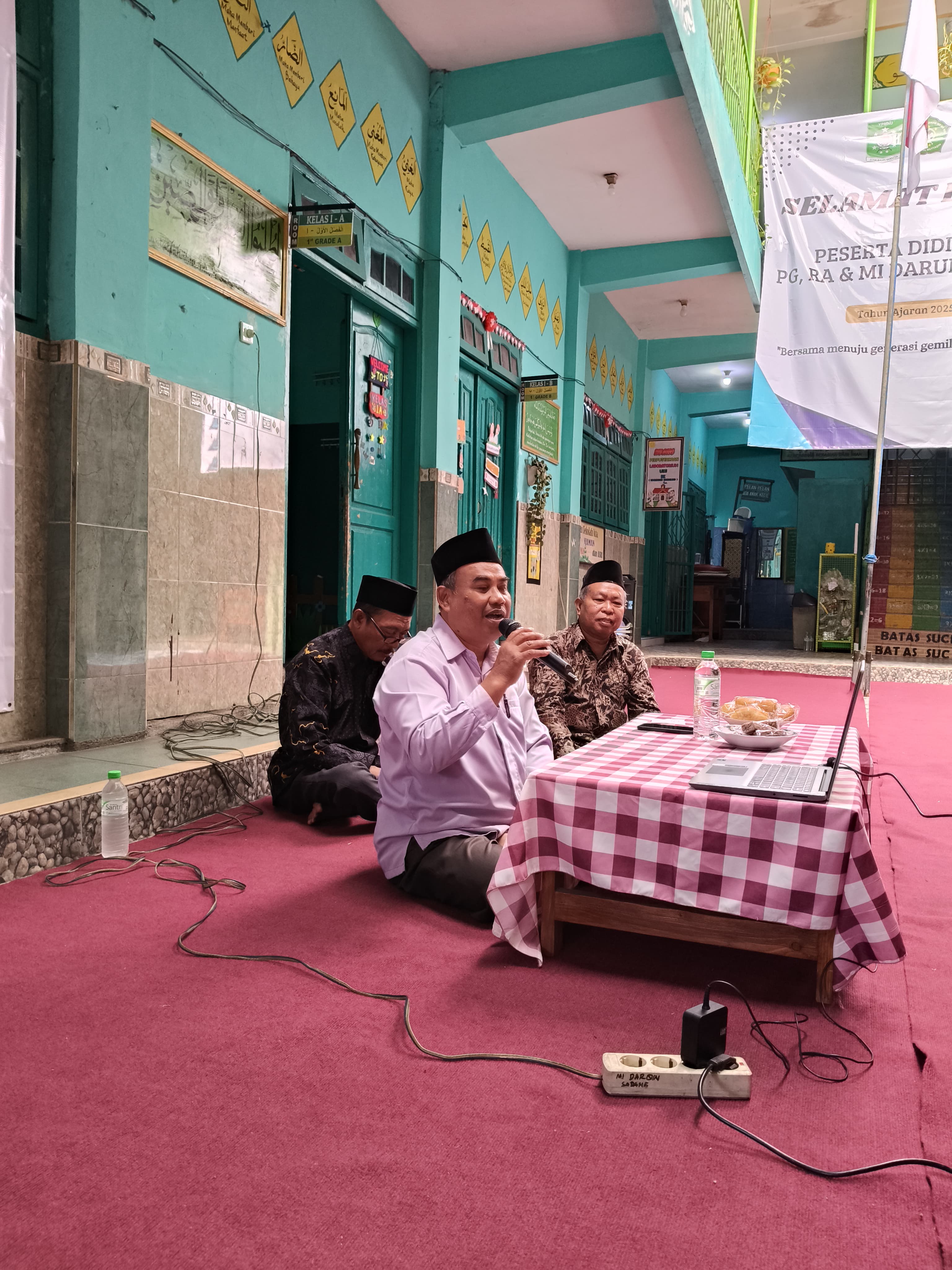 MI Darul Muttaqin Gelar Rapat Sosialisasi Program Kegiatan dan Pembahasan RAPBM Tahun Ajaran 2025&ndash;2026