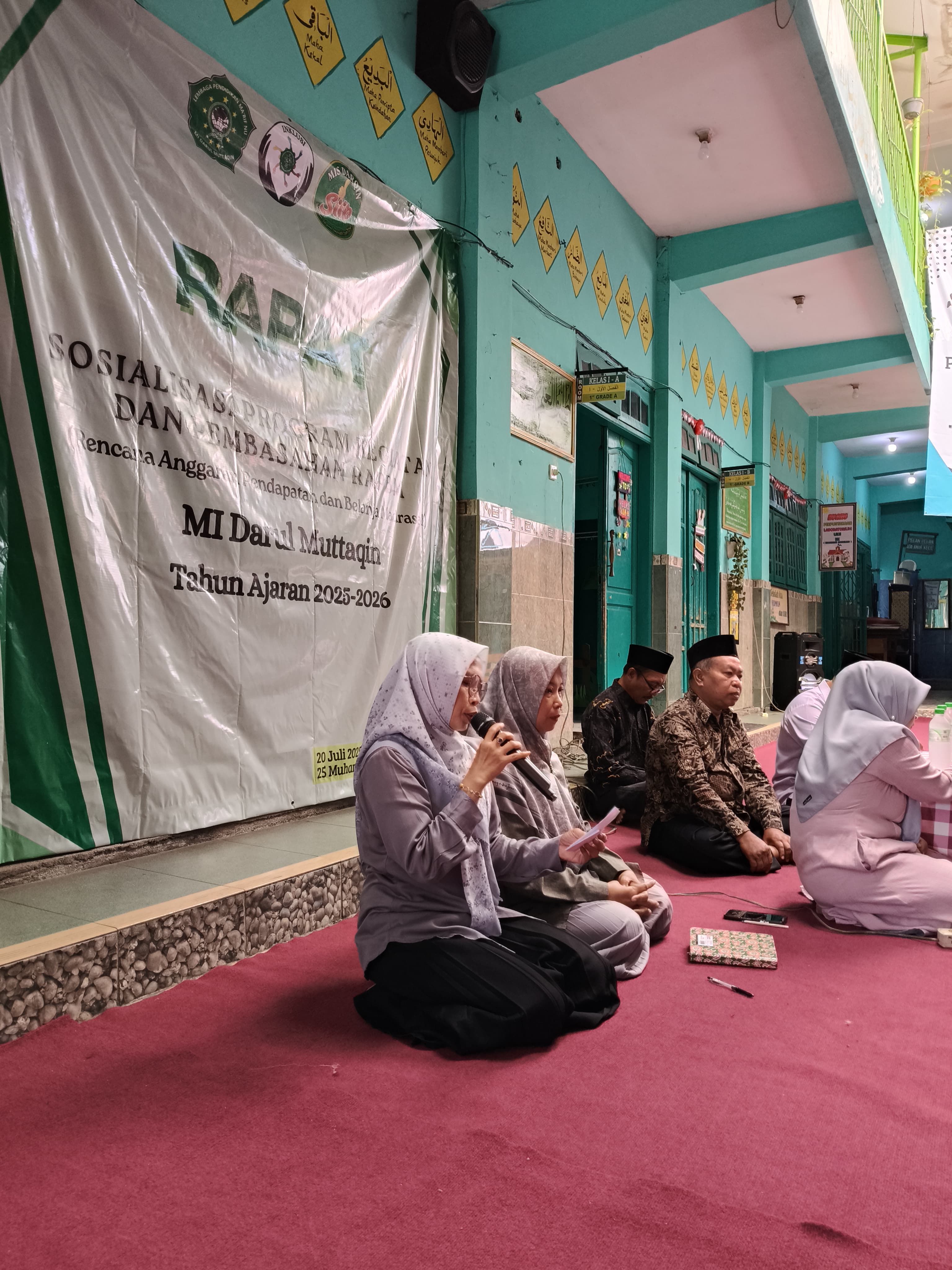MI Darul Muttaqin Gelar Rapat Sosialisasi Program Kegiatan dan Pembahasan RAPBM Tahun Ajaran 2025&ndash;2026