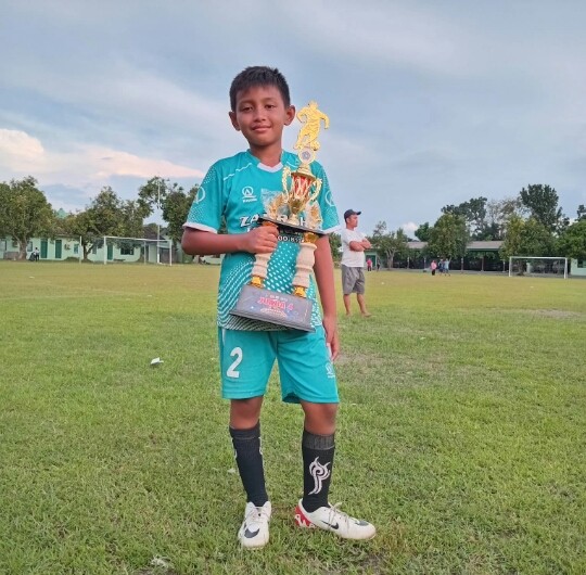 Juara 4 Turnamen Gelora Putra Club MI Darul Muttaqin