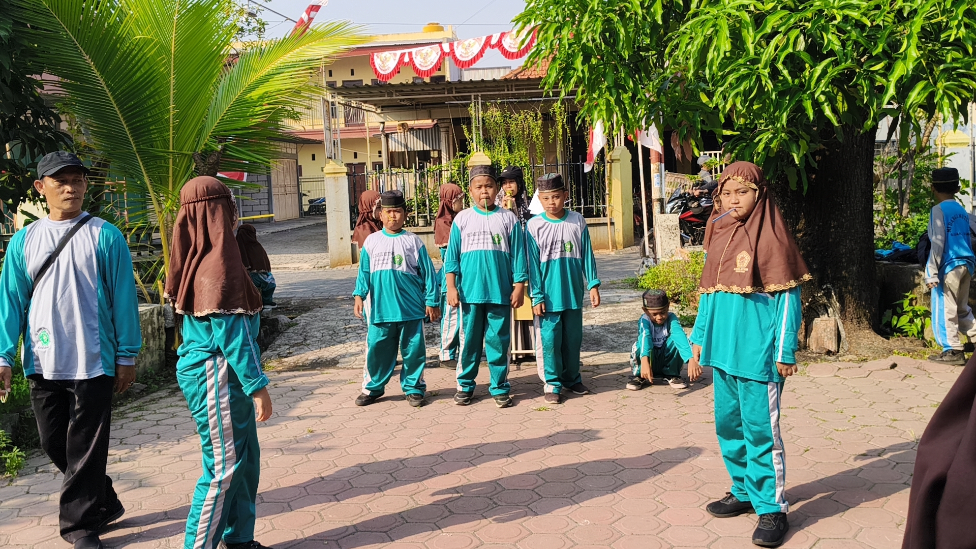 Semarak Kemerdekaan RI Ke-80 di MI Darul Muttaqin: Ajang Kreativitas, Sportivitas, dan Kebersamaan Siswa