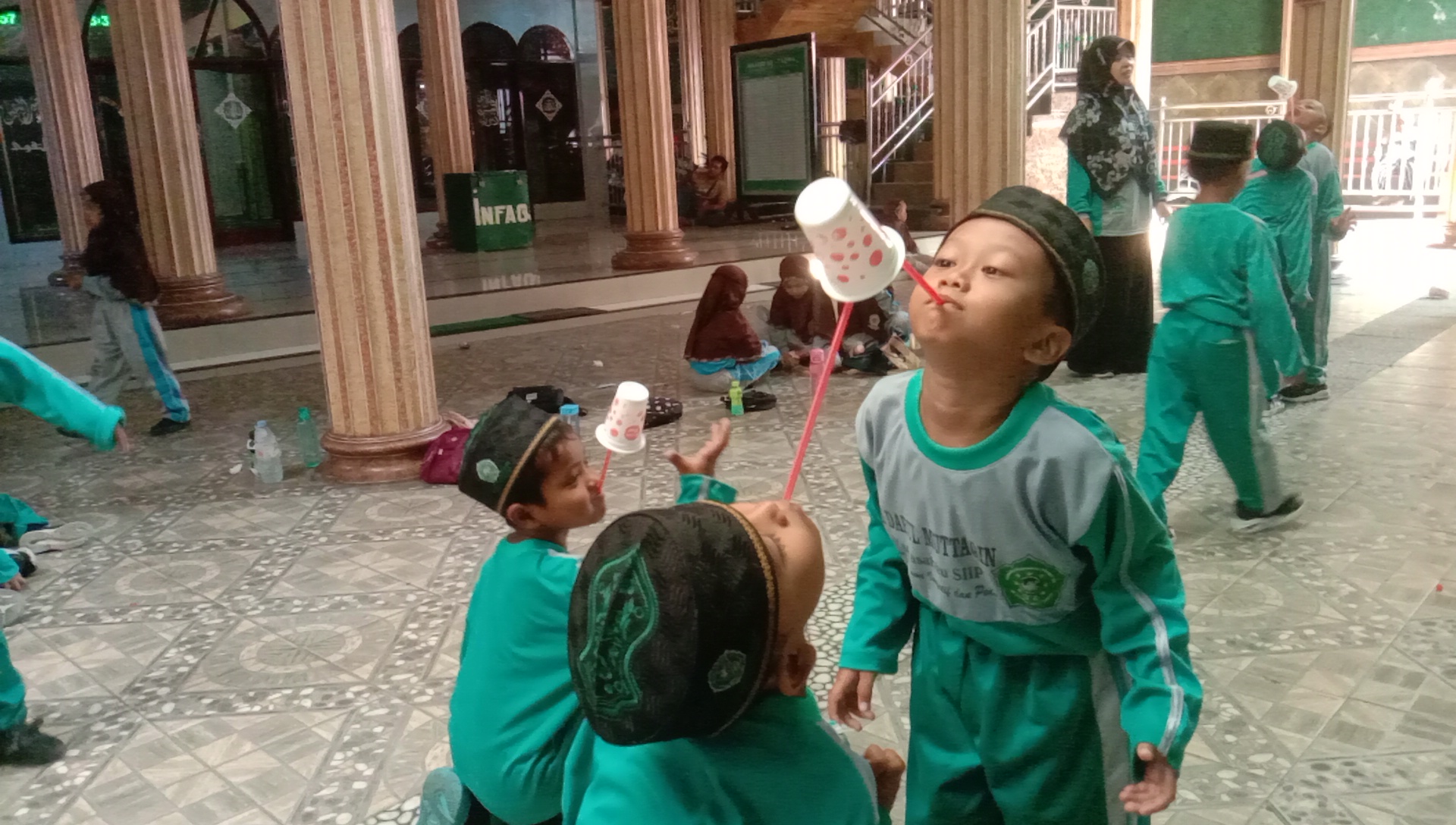 Semarak Kemerdekaan RI Ke-80 di MI Darul Muttaqin: Ajang Kreativitas, Sportivitas, dan Kebersamaan Siswa