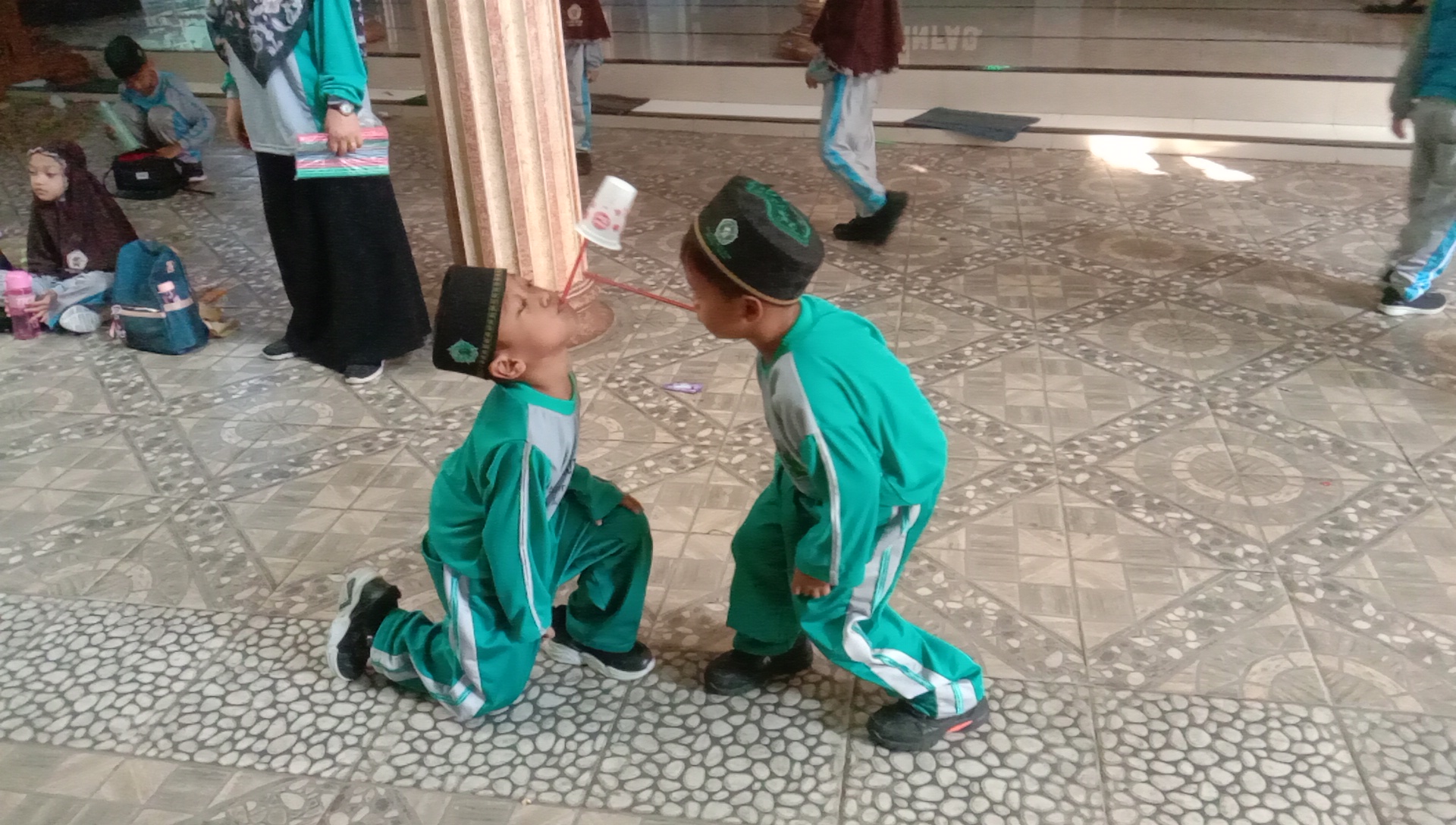 Semarak Kemerdekaan RI Ke-80 di MI Darul Muttaqin: Ajang Kreativitas, Sportivitas, dan Kebersamaan Siswa