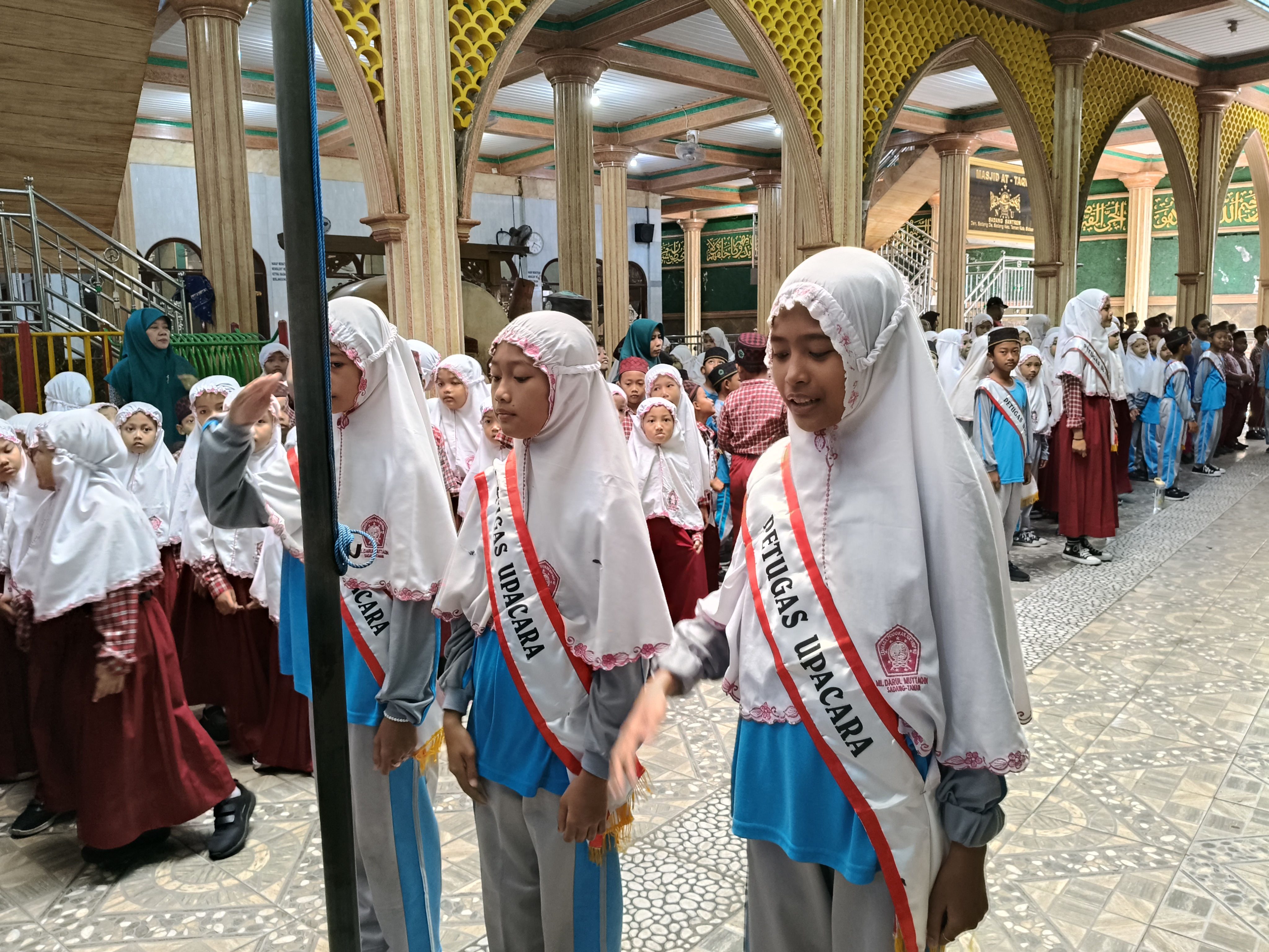 MI Darul Muttaqin Gelar Upacara Hari Kesaktian Pancasila 1 Oktober 2025: Meneguhkan Semangat Persatuan dan Nilai Luhur Bangsa
