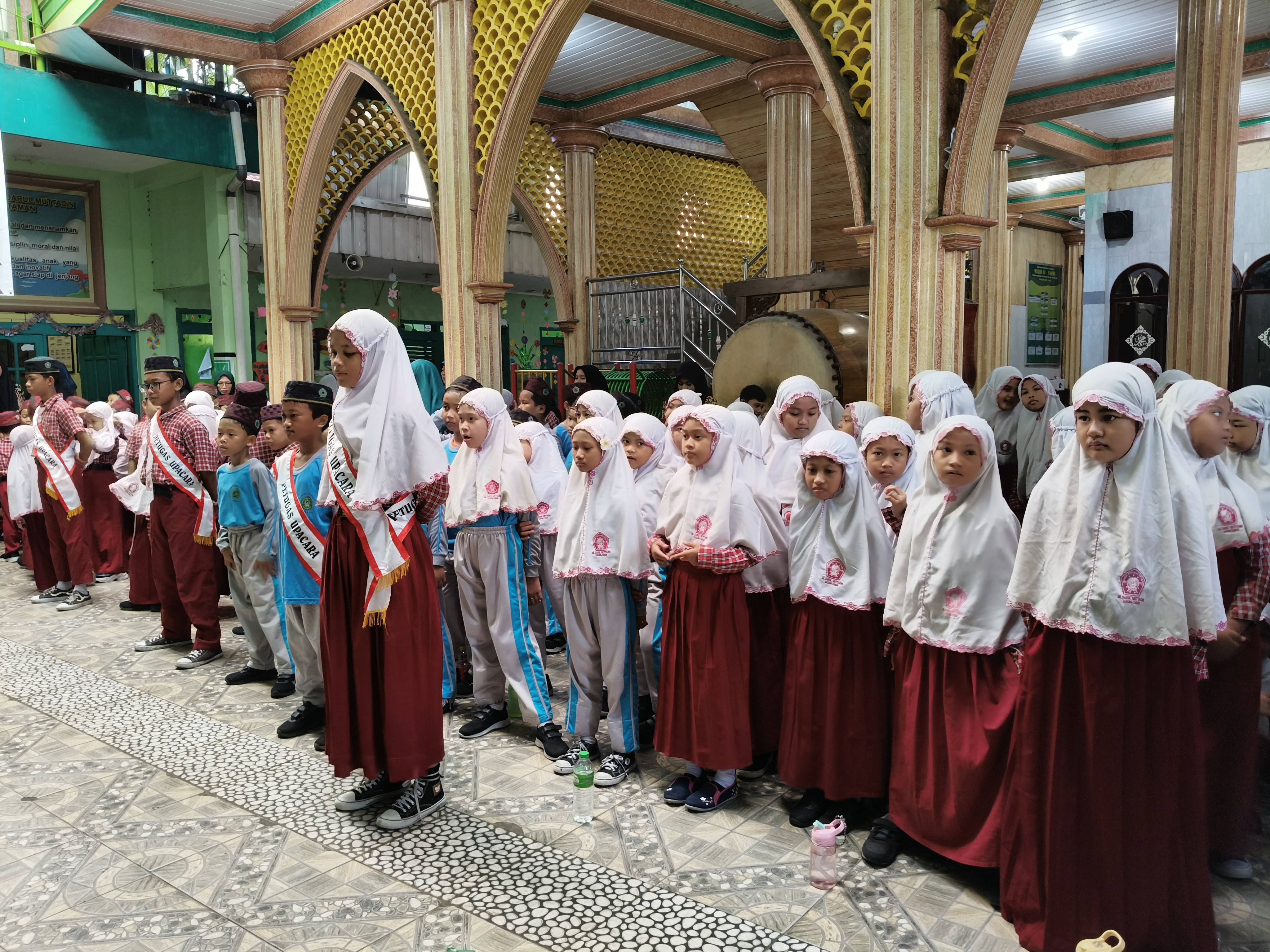 Ibu Nur Aini, S.Pd.I