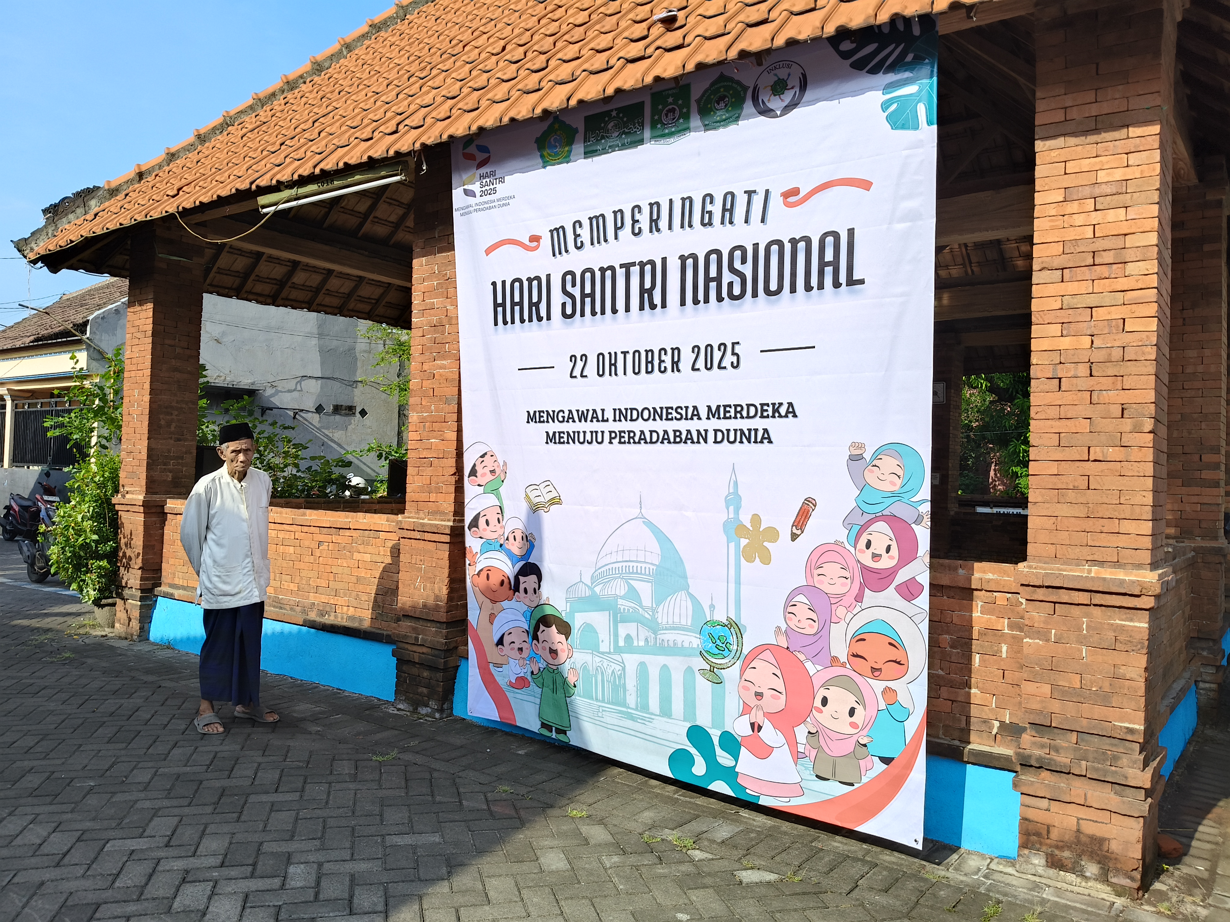 Semarak Hari Santri Nasional 2025 di MI Darul Muttaqin: Mengawal Indonesia Merdeka Menuju Peradaban Dunia