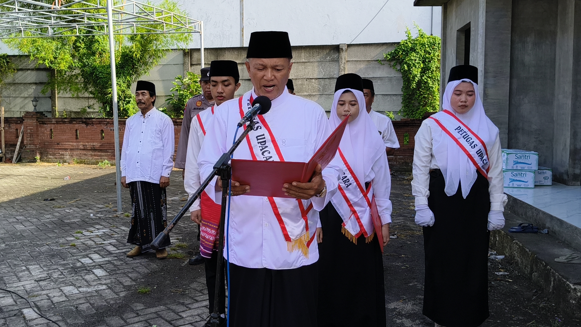 Semarak Hari Santri Nasional 2025 di MI Darul Muttaqin: Mengawal Indonesia Merdeka Menuju Peradaban Dunia