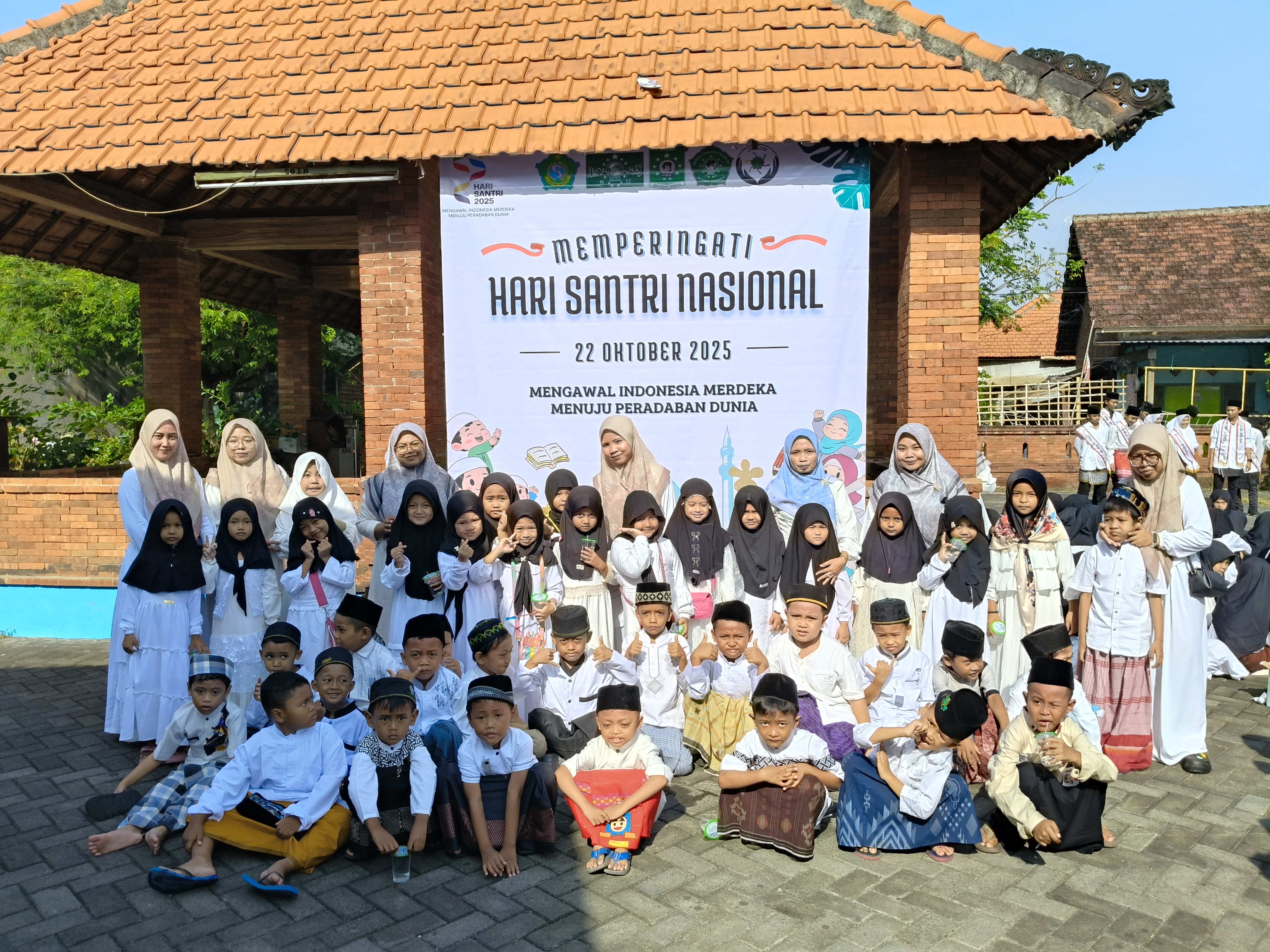 Semarak Hari Santri Nasional 2025 di MI Darul Muttaqin: Mengawal Indonesia Merdeka Menuju Peradaban Dunia