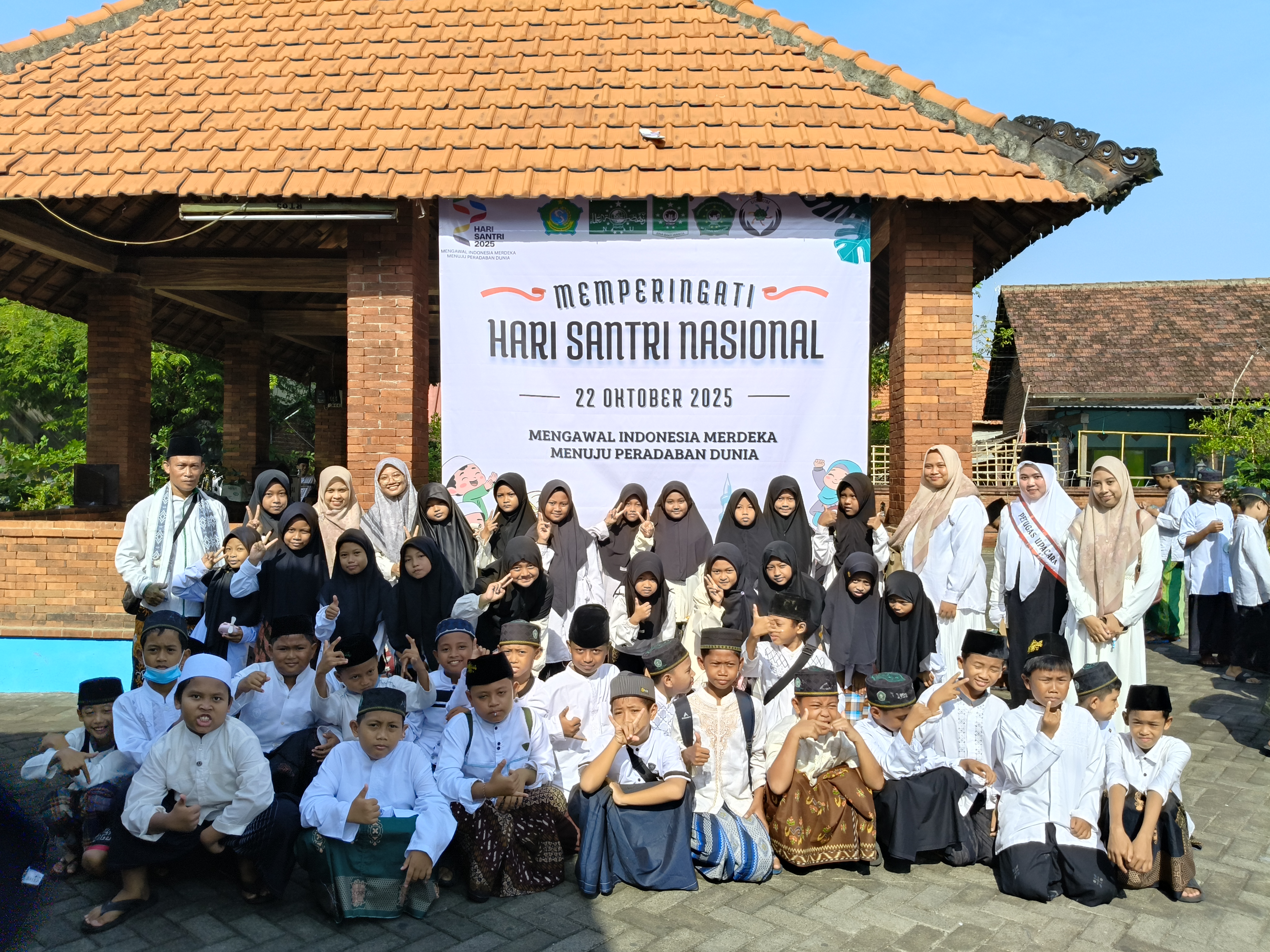 Semarak Hari Santri Nasional 2025 di MI Darul Muttaqin: Mengawal Indonesia Merdeka Menuju Peradaban Dunia