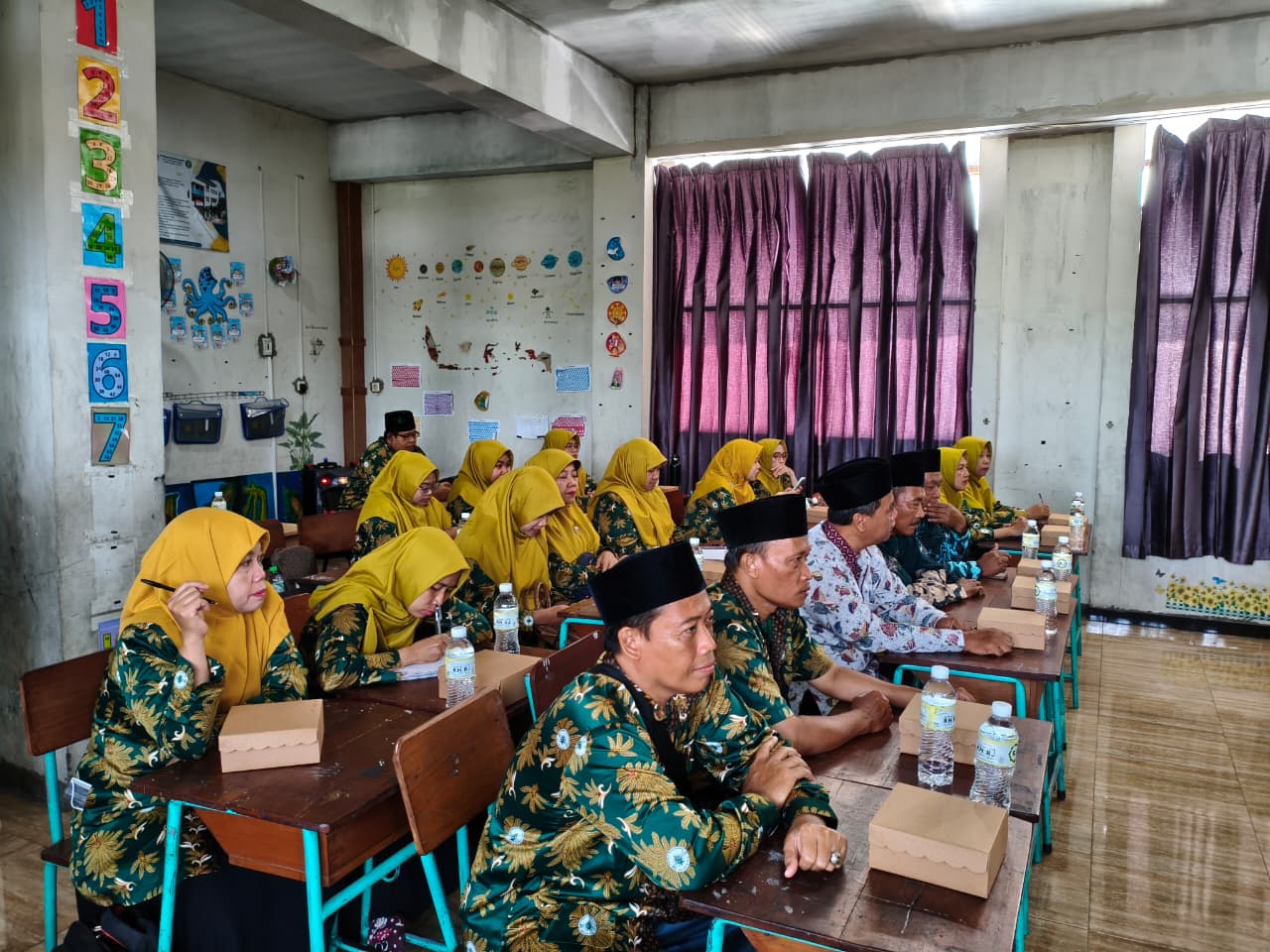 Studi Banding MI Darul Muttaqin ke MI Roudlotul Jannah: Ikhtiar Meningkatkan Mutu Pendidikan dan Penguatan Manajemen Madrasah