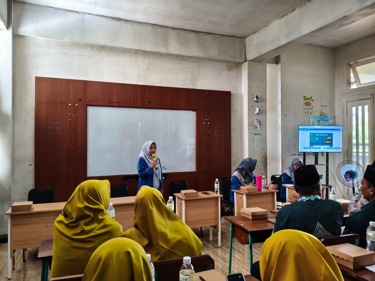 Studi Banding MI Darul Muttaqin ke MI Roudlotul Jannah: Ikhtiar Meningkatkan Mutu Pendidikan dan Penguatan Manajemen Madrasah