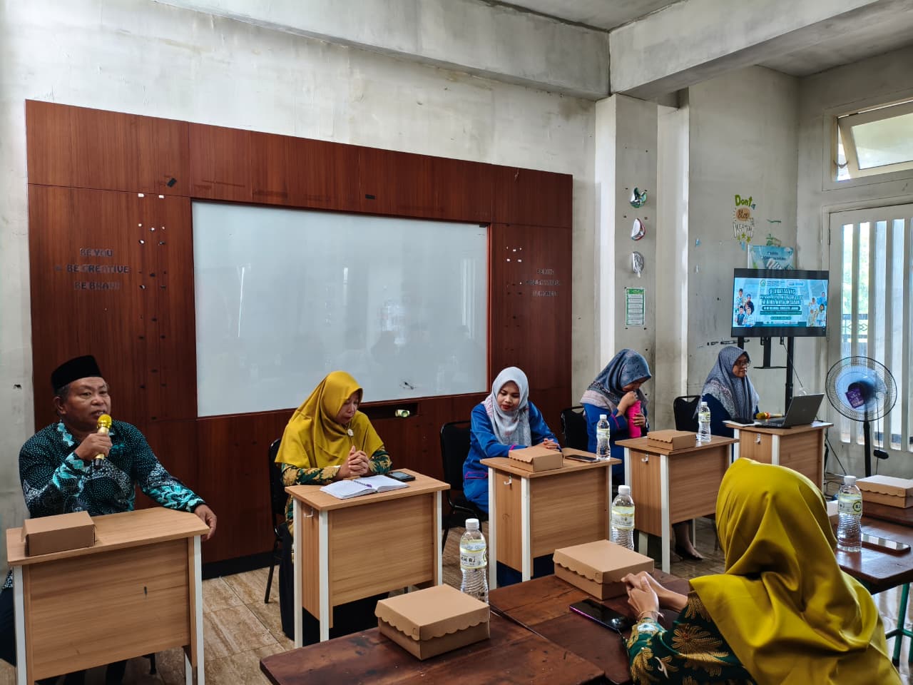 Studi Banding MI Darul Muttaqin ke MI Roudlotul Jannah: Ikhtiar Meningkatkan Mutu Pendidikan dan Penguatan Manajemen Madrasah