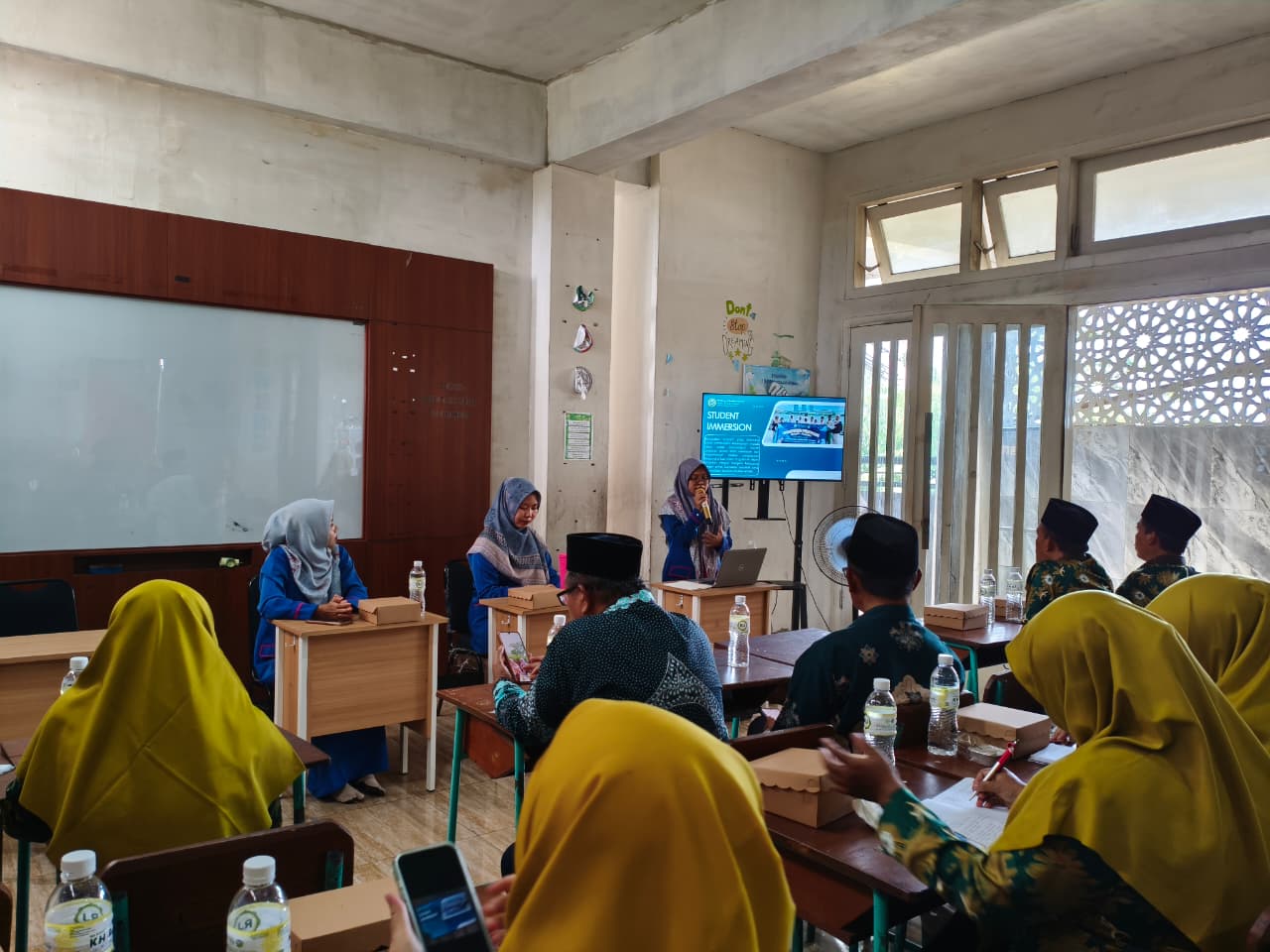 Studi Banding MI Darul Muttaqin ke MI Roudlotul Jannah: Ikhtiar Meningkatkan Mutu Pendidikan dan Penguatan Manajemen Madrasah